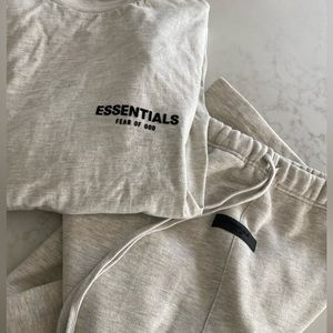 Essentials Fear of God outfit NWOT S